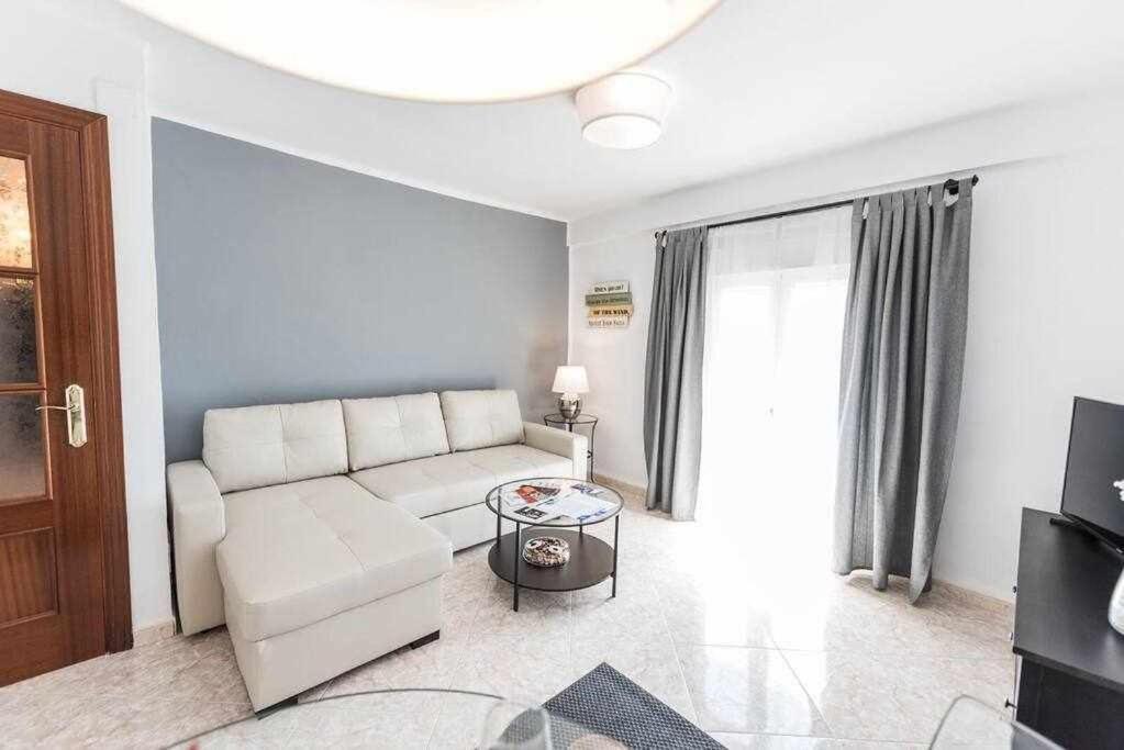 III Apartamentos Morales & Arnal Acogedor Y A 450M Ronda Bagian luar foto